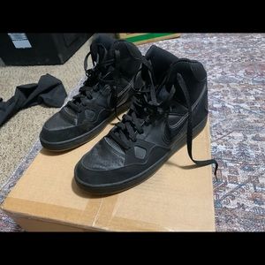 Black, Nike, Size 10.5, basketball shoes